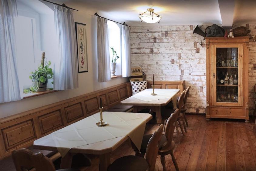Gasthof Zum Schiff Obereisenheim ภายนอก รูปภาพ