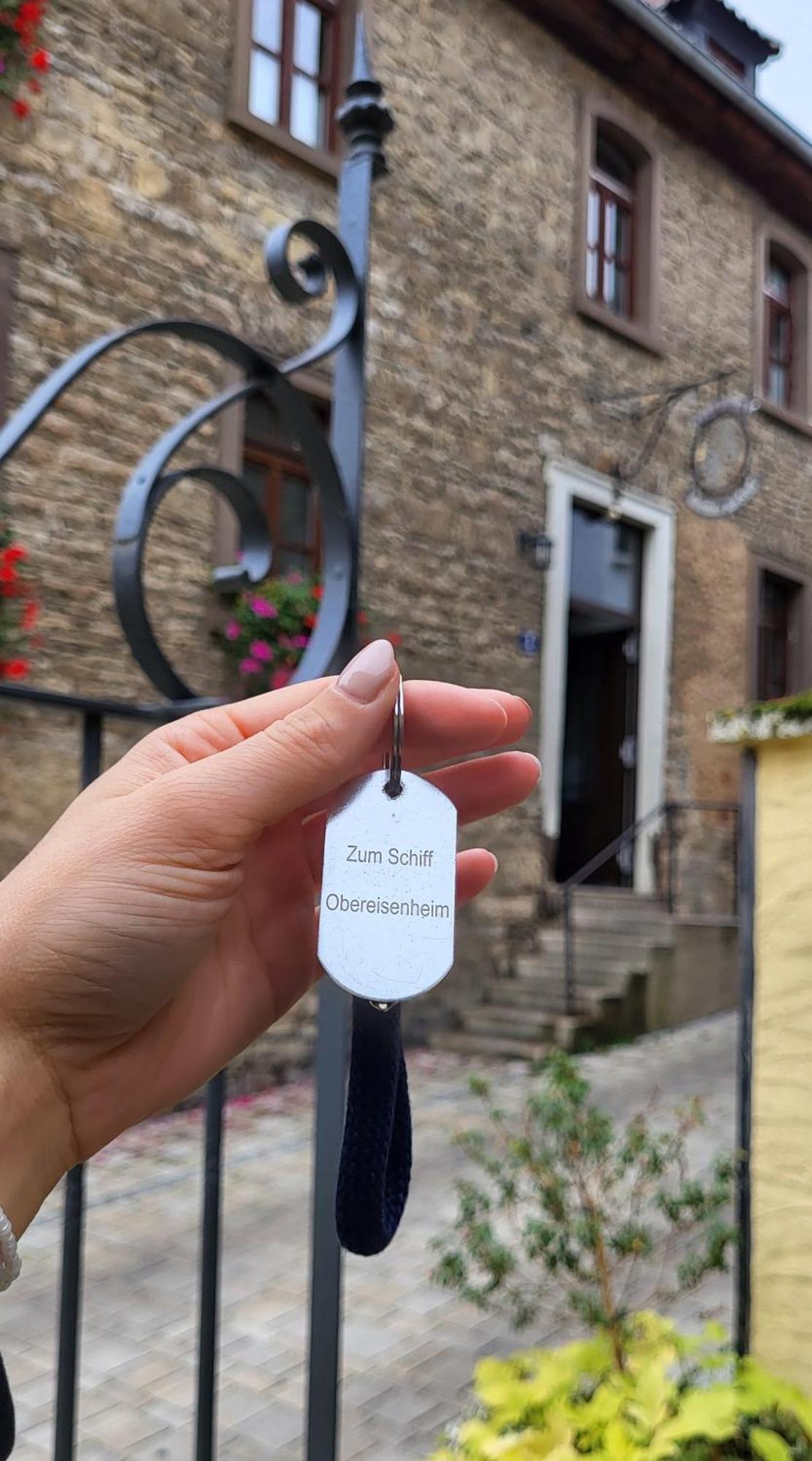 Gasthof Zum Schiff Obereisenheim ภายนอก รูปภาพ